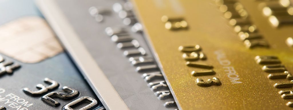 6 reasons to buy a credit card for your business - iBlogs