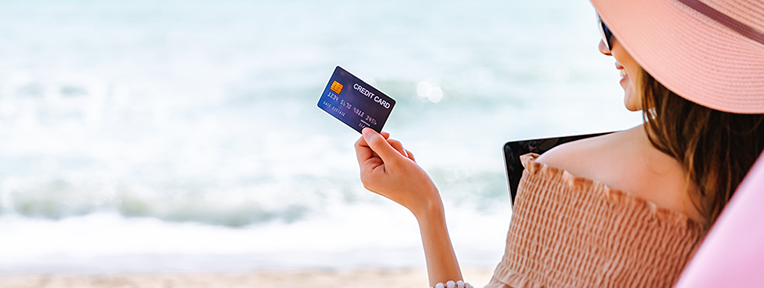 Benefits of Credit Card While Going Abroad for Holidays