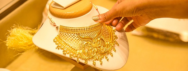 Buy Gold This Dhanteras With Personal Loan